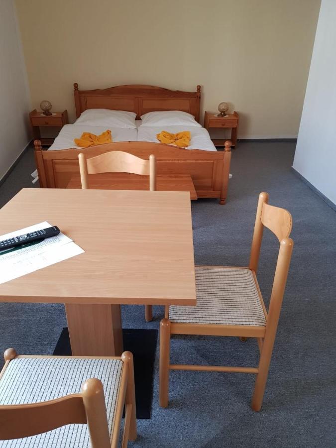 Neusalza-Spremberg Entdecken Sie Deutschland, In Der Oberlausitz酒店 外观 照片